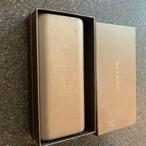 Bvlgari women’s sunglasses new in case